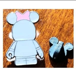 Disney Minnie Mouse Lanyard Pin Authentic